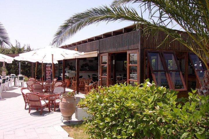 Alkmini Hotel Theológos 외부 사진